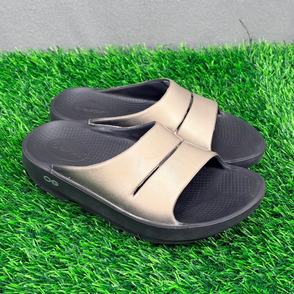 OOFOS OOahh Sport Slide Sandals Gold Metallic Recovery Slip On Shoes Womens 6